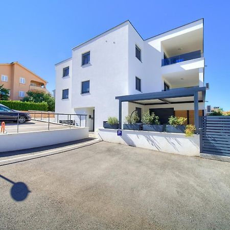 Apartments Nadica Deluxe Malinska Luaran gambar