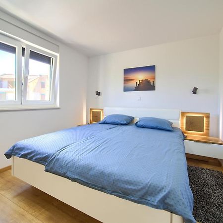 Apartments Nadica Deluxe Malinska Luaran gambar
