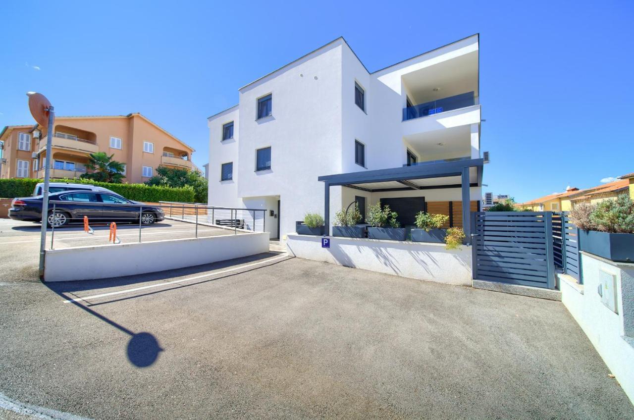 Apartments Nadica Deluxe Malinska Luaran gambar