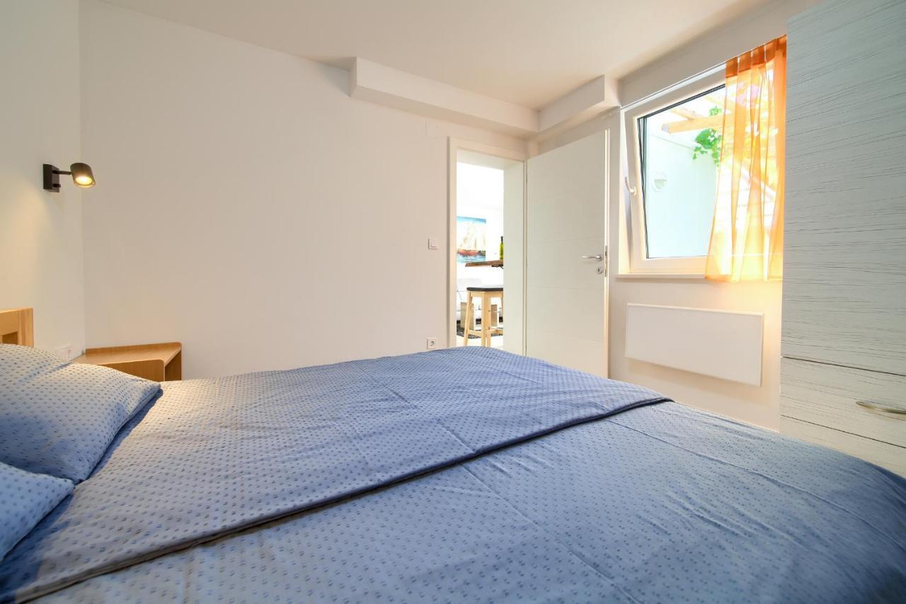 Apartments Nadica Deluxe Malinska Luaran gambar